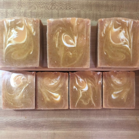 Tumeric soap - Picture 3 of 3